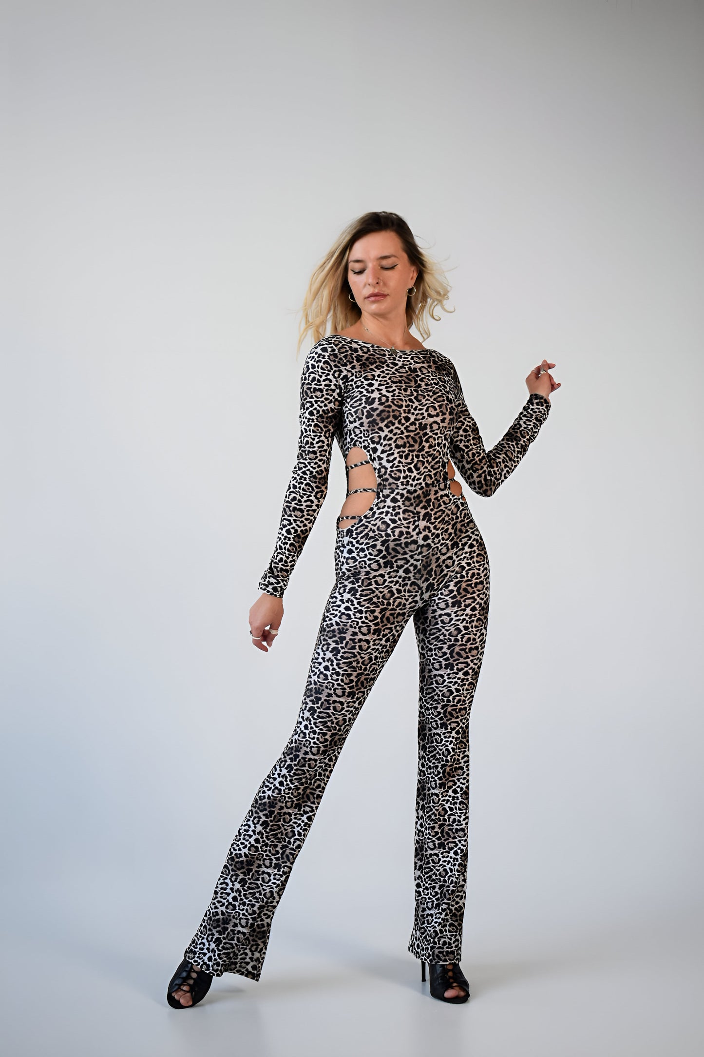 Leopard Print Backless Long Sleeve Jumpsuit