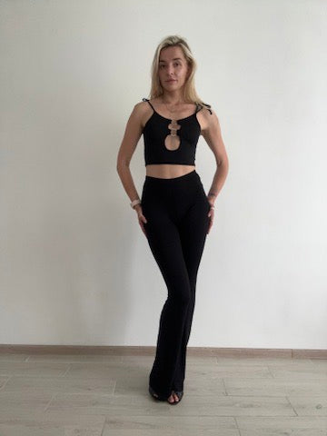 Knit Sleeveless Ring Detail Top