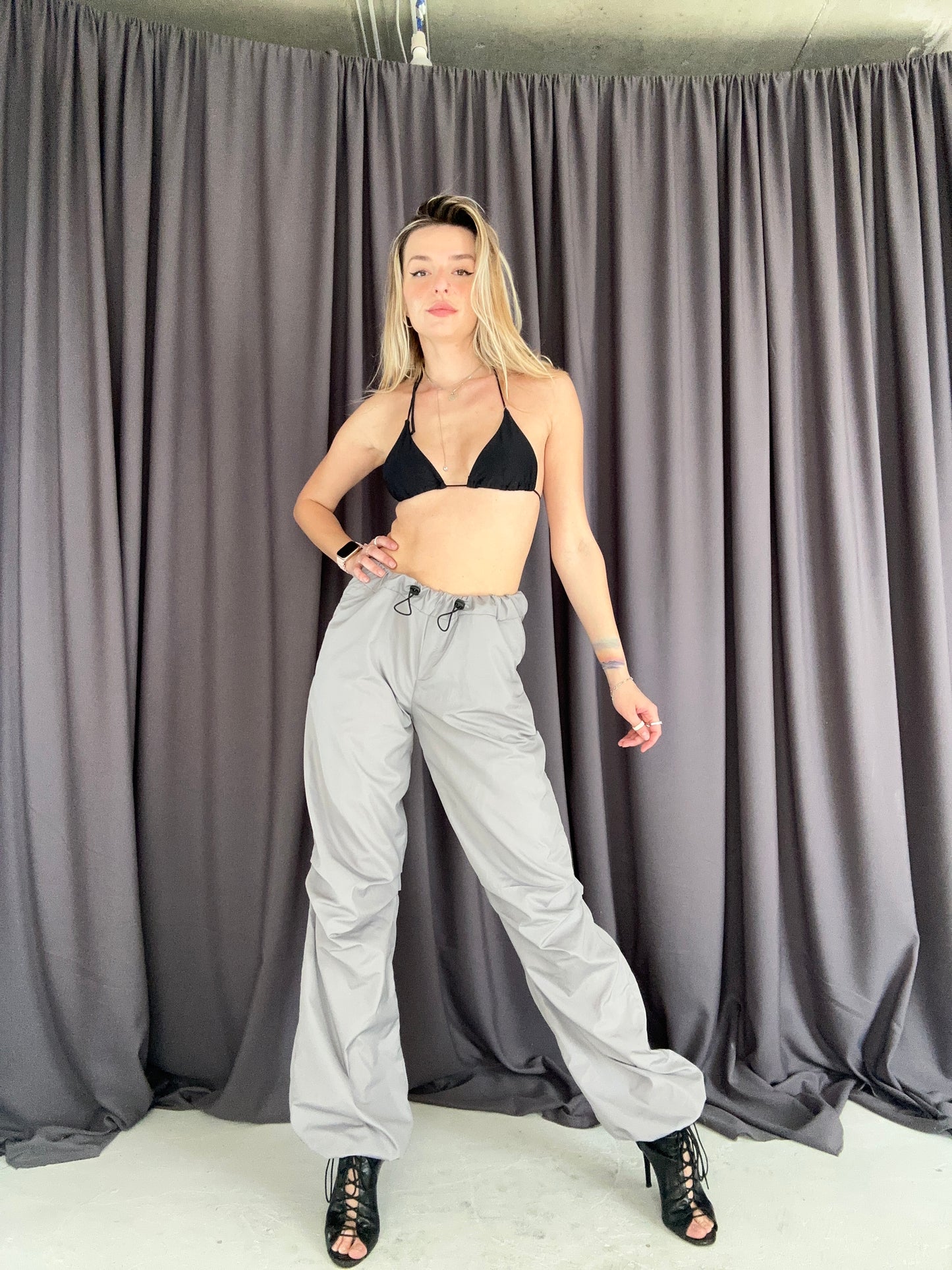 Grey Oversize Cargo Pants