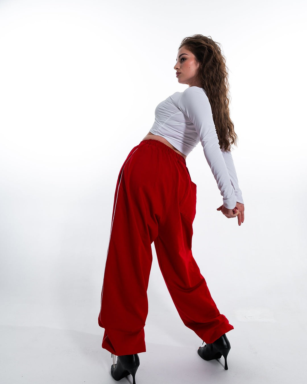 White Keyhole Long Sleeve Crop Top