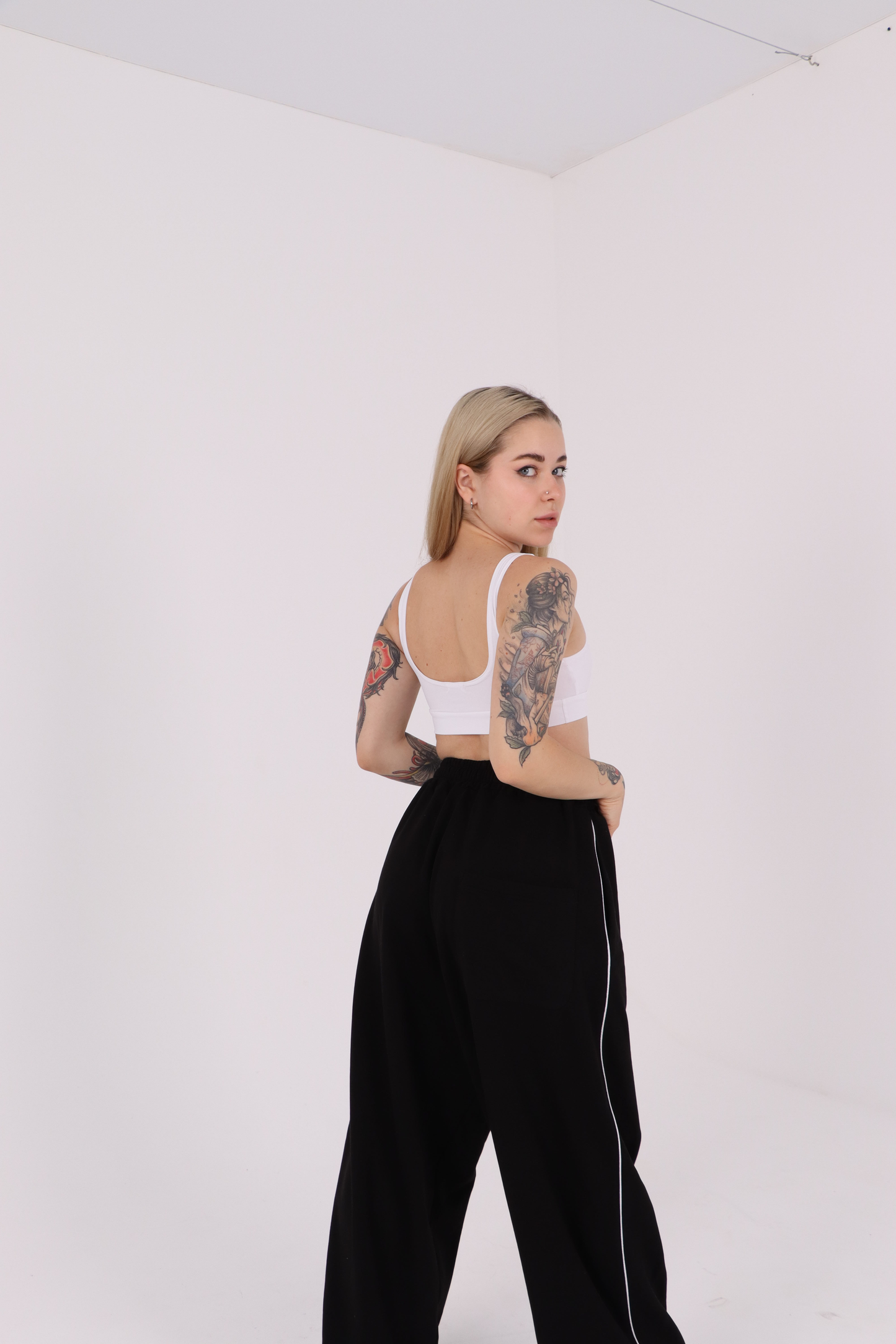 White Front Clasp Bralette Crop Top