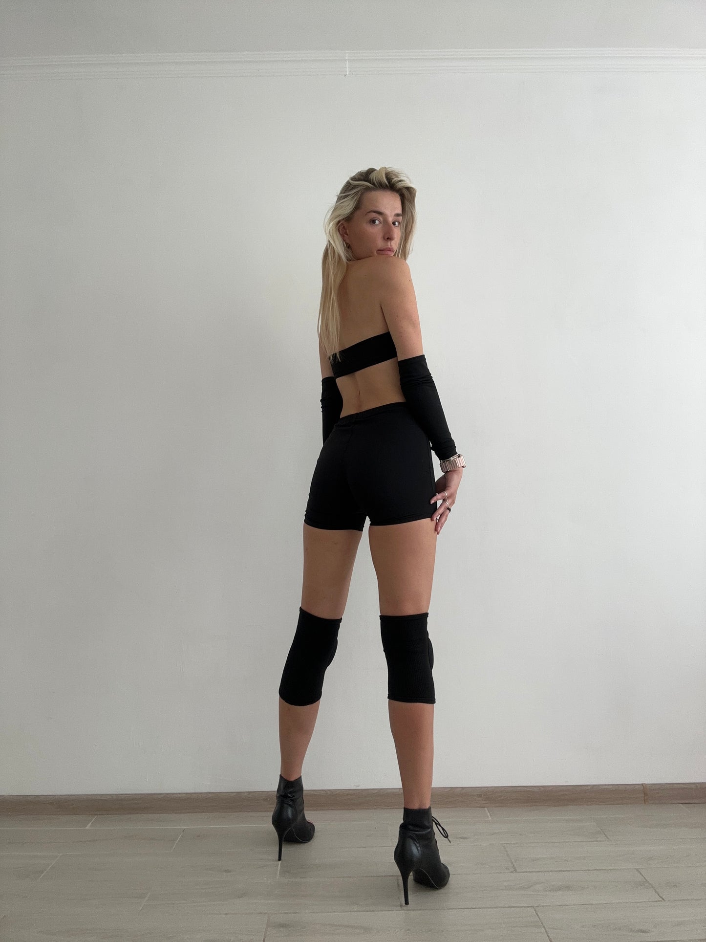 Black Rave Backless Jumpsuit with Detachable Sleeves