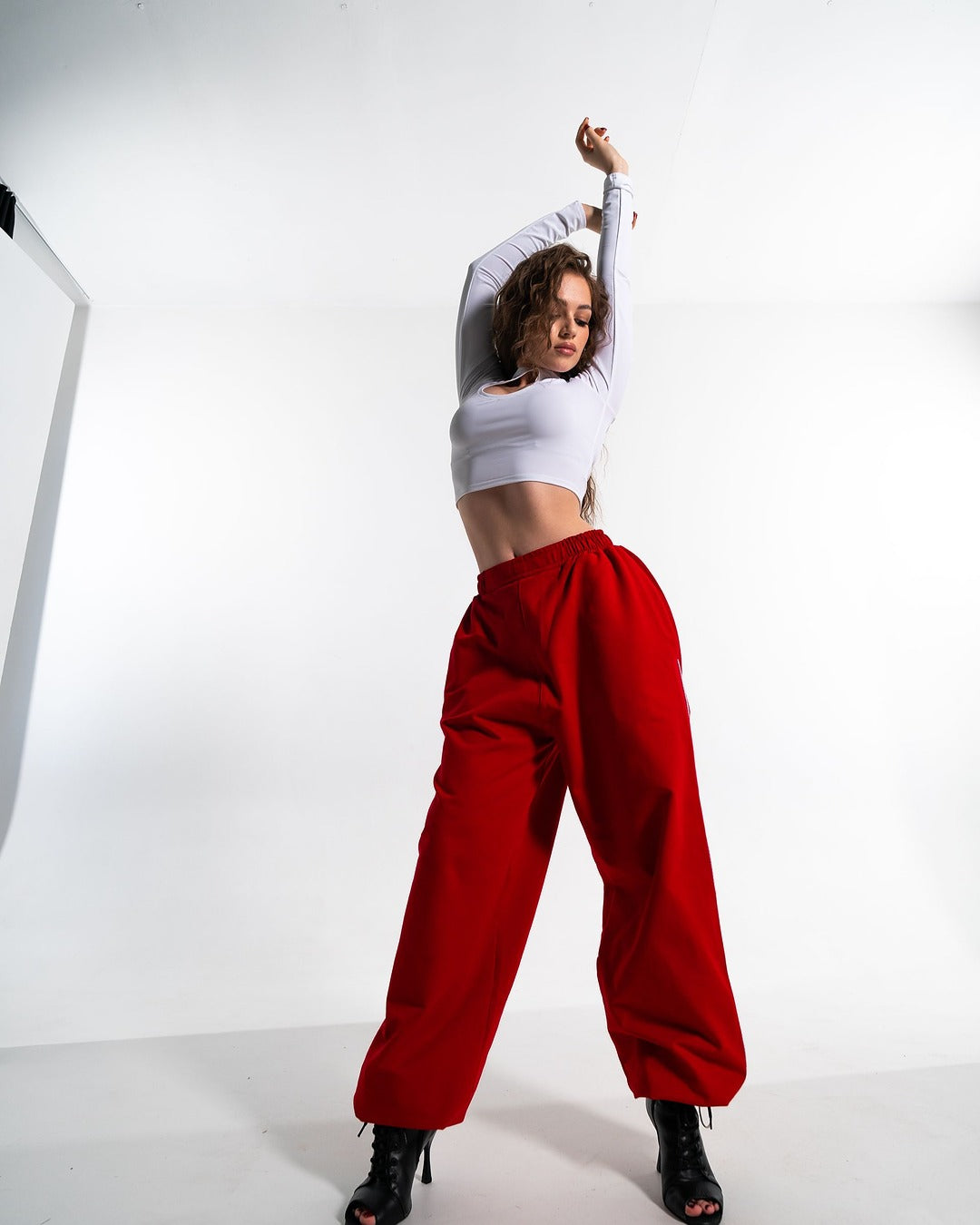 White Keyhole Long Sleeve Crop Top