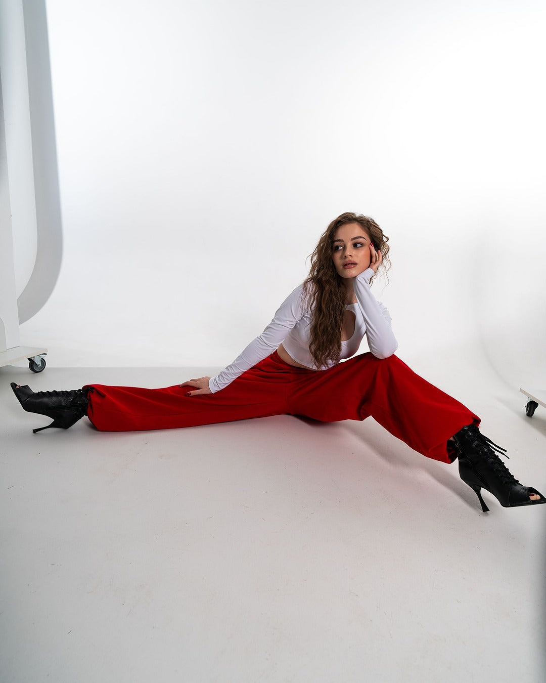 White Keyhole Long Sleeve Crop Top