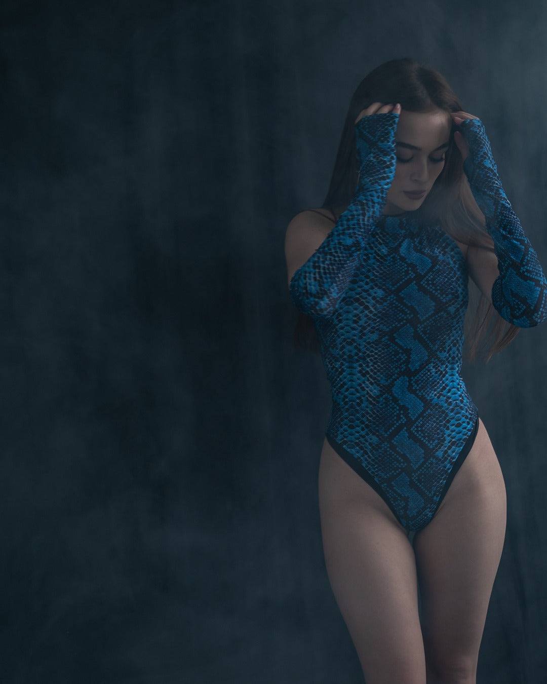 Blue Snake Print Fingerless Sleeves