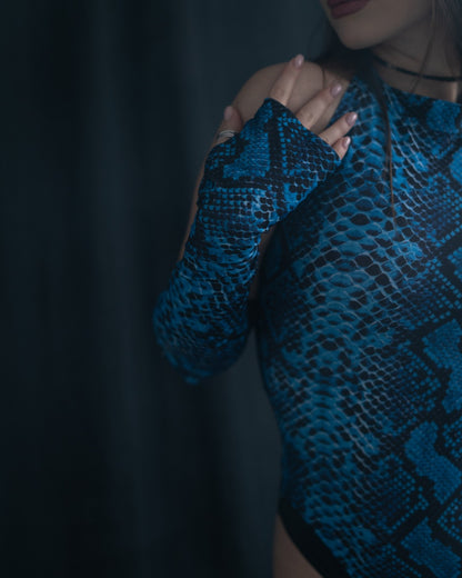 Blue Snake Print Fingerless Sleeves