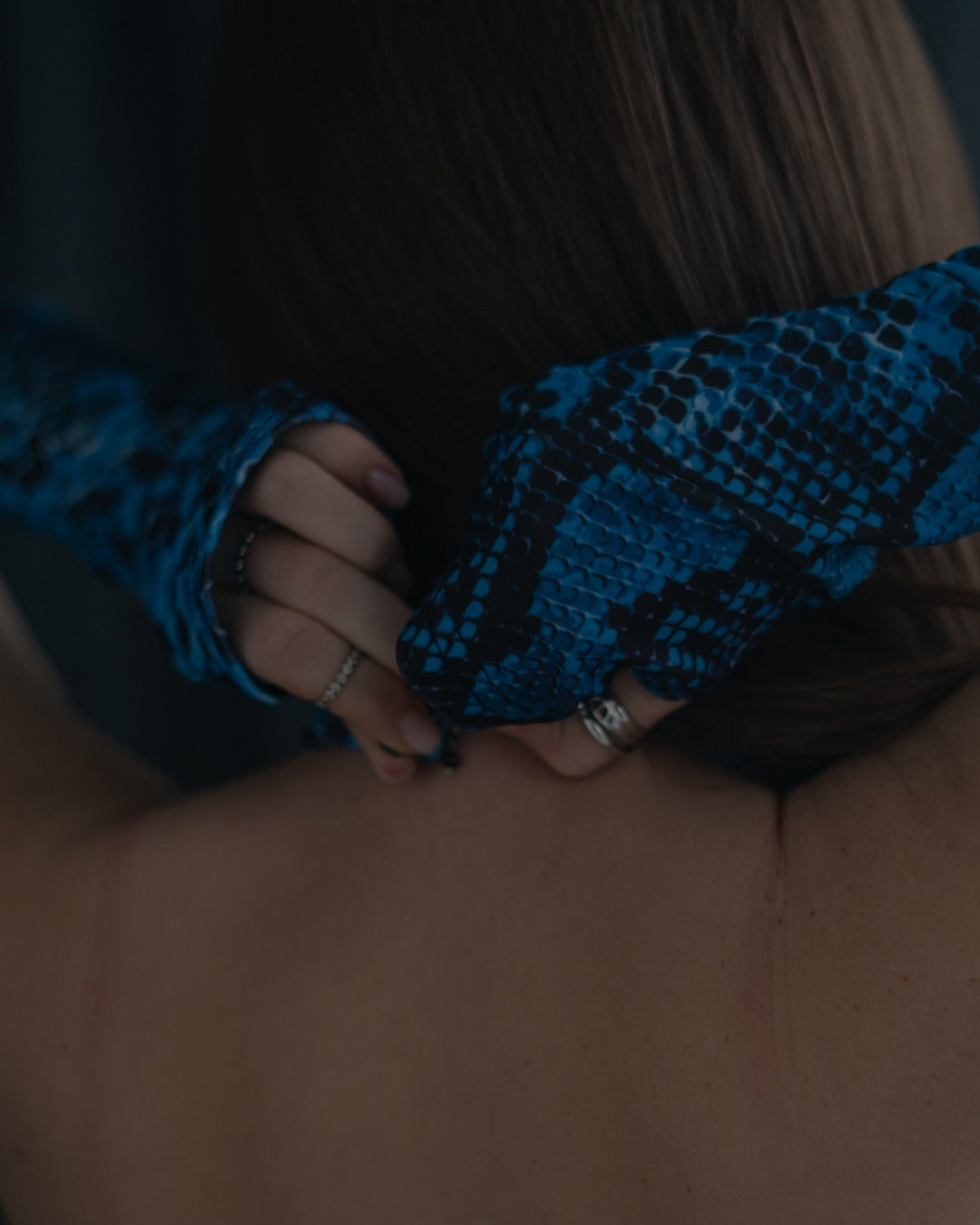 Blue Snake Print Fingerless Sleeves