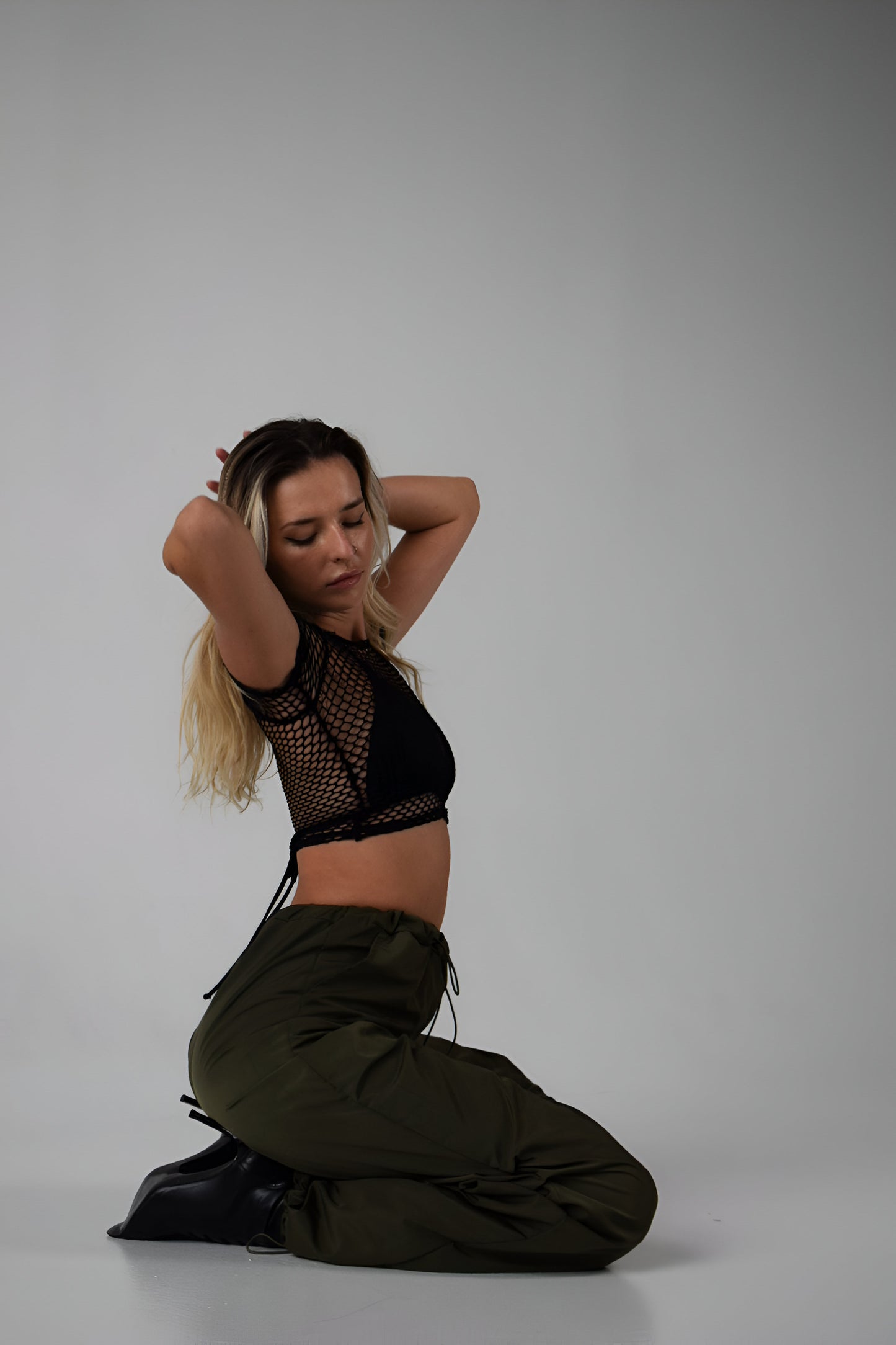 Black Large Net Mesh Crop Top