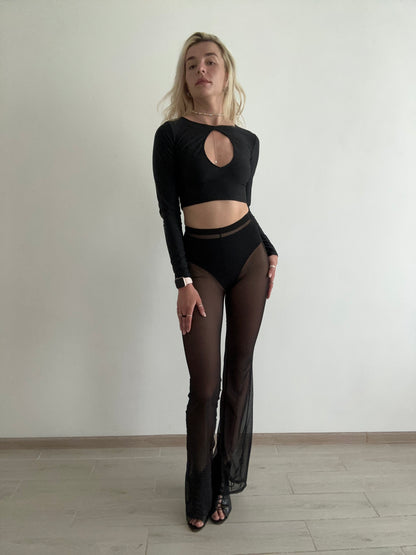 Black Cut Out Long Sleeve Crop Top