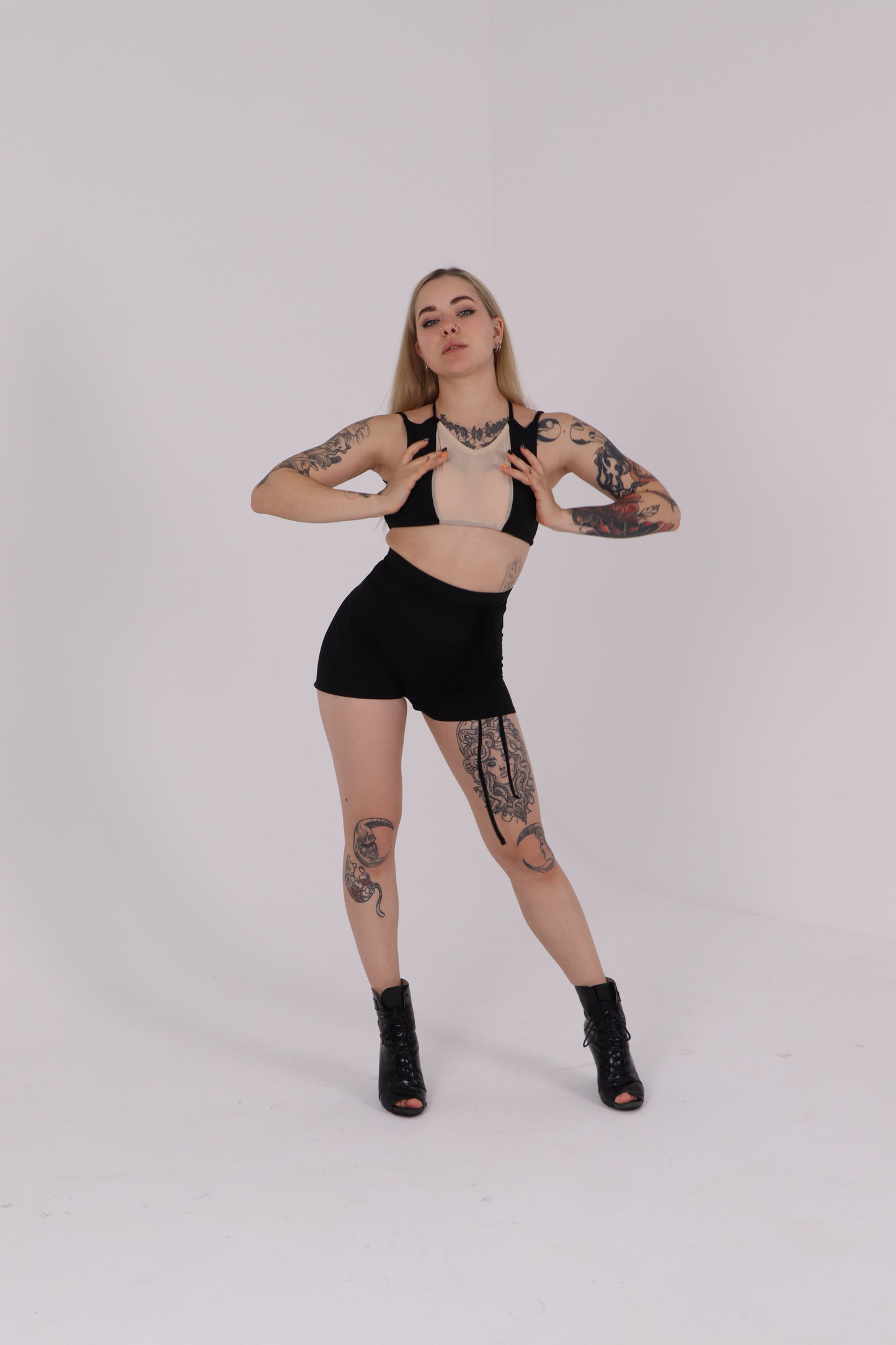 Two-Tone Decollete Performance Top