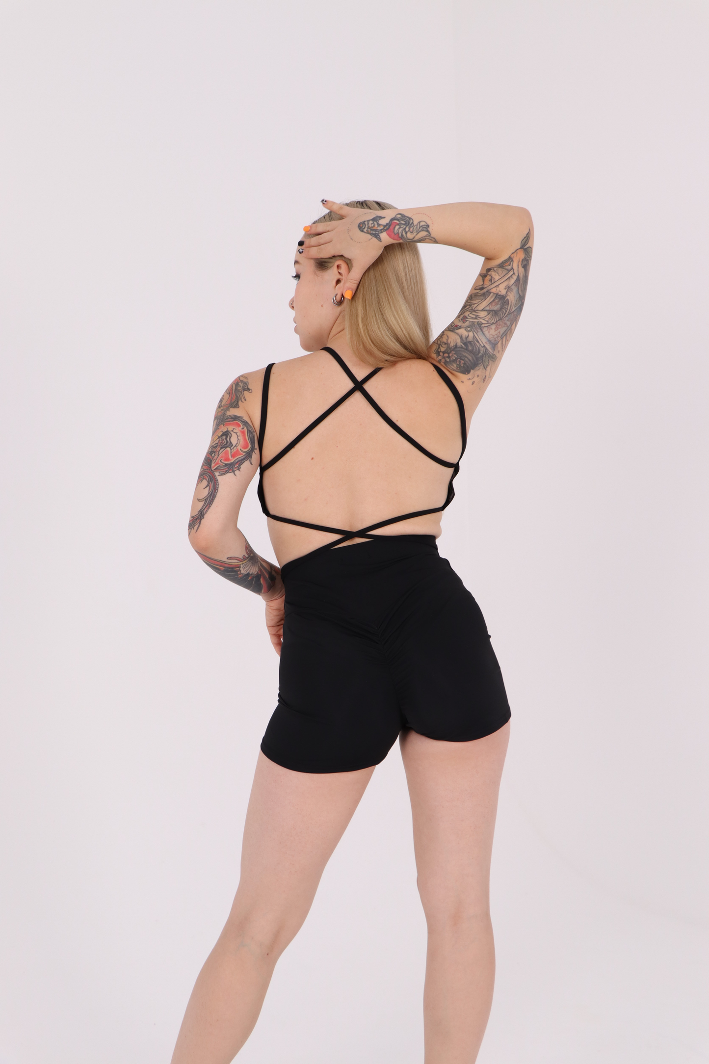 Two-Tone Decollete Performance Top