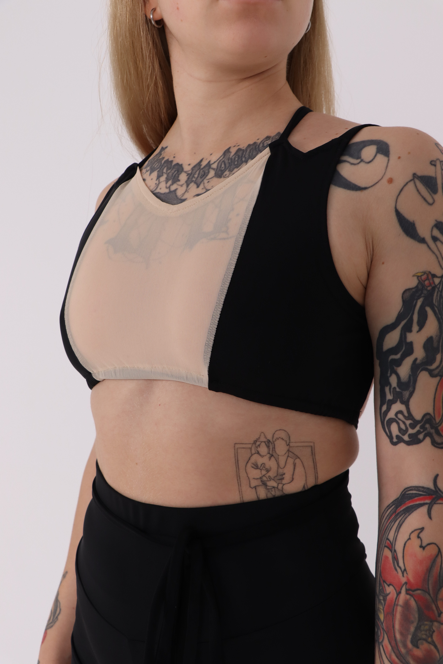 Two-Tone Decollete Performance Top