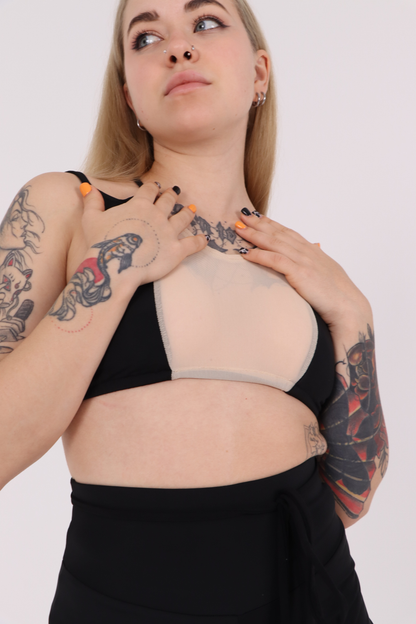 Two-Tone Decollete Performance Top