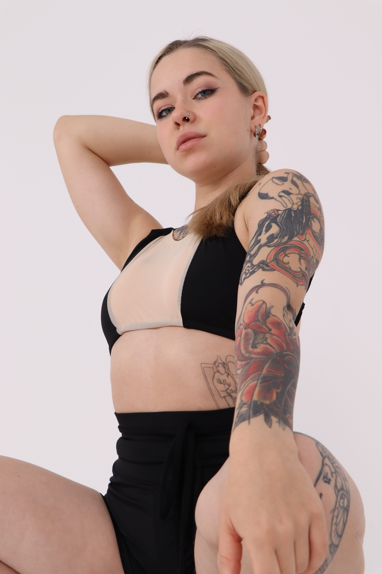 Two-Tone Decollete Performance Top