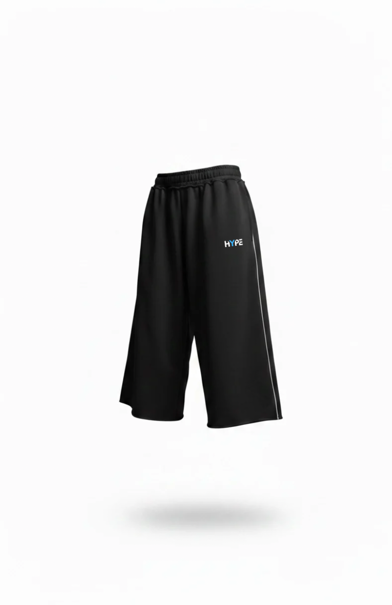 HYPE Black Oversize Shorts