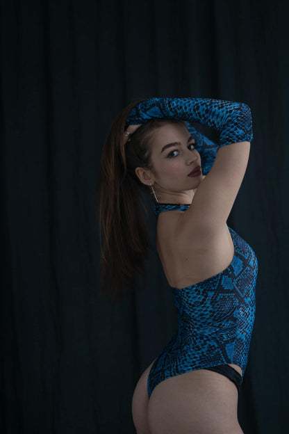 Blue Snake Print Fingerless Sleeves